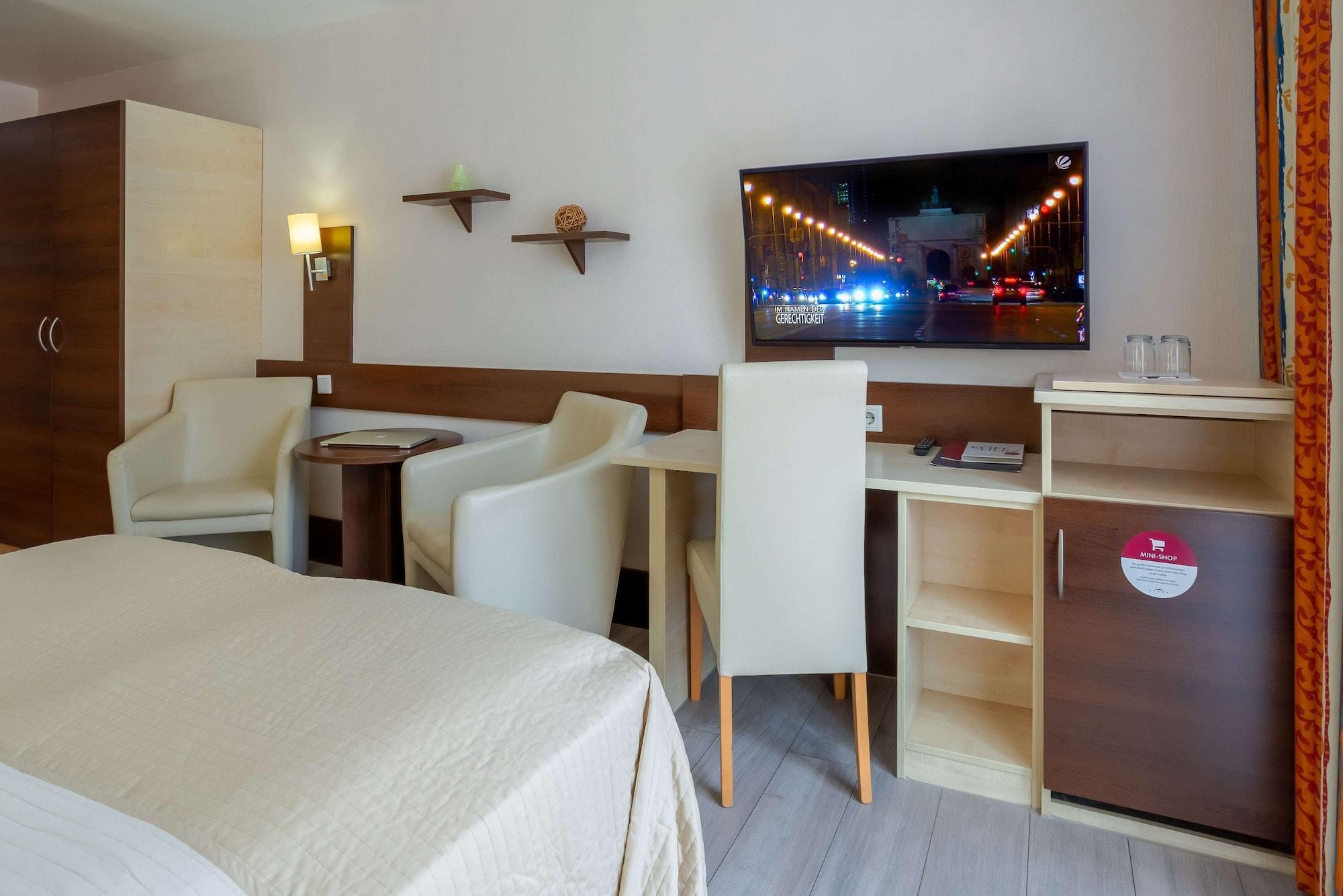Hotel Astor Мюнхен Экстерьер фото