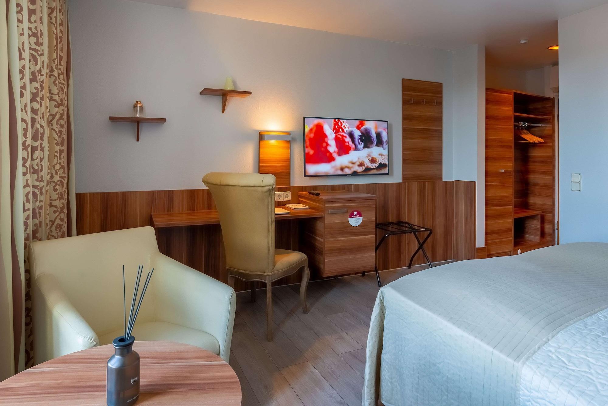 Hotel Astor Мюнхен Экстерьер фото