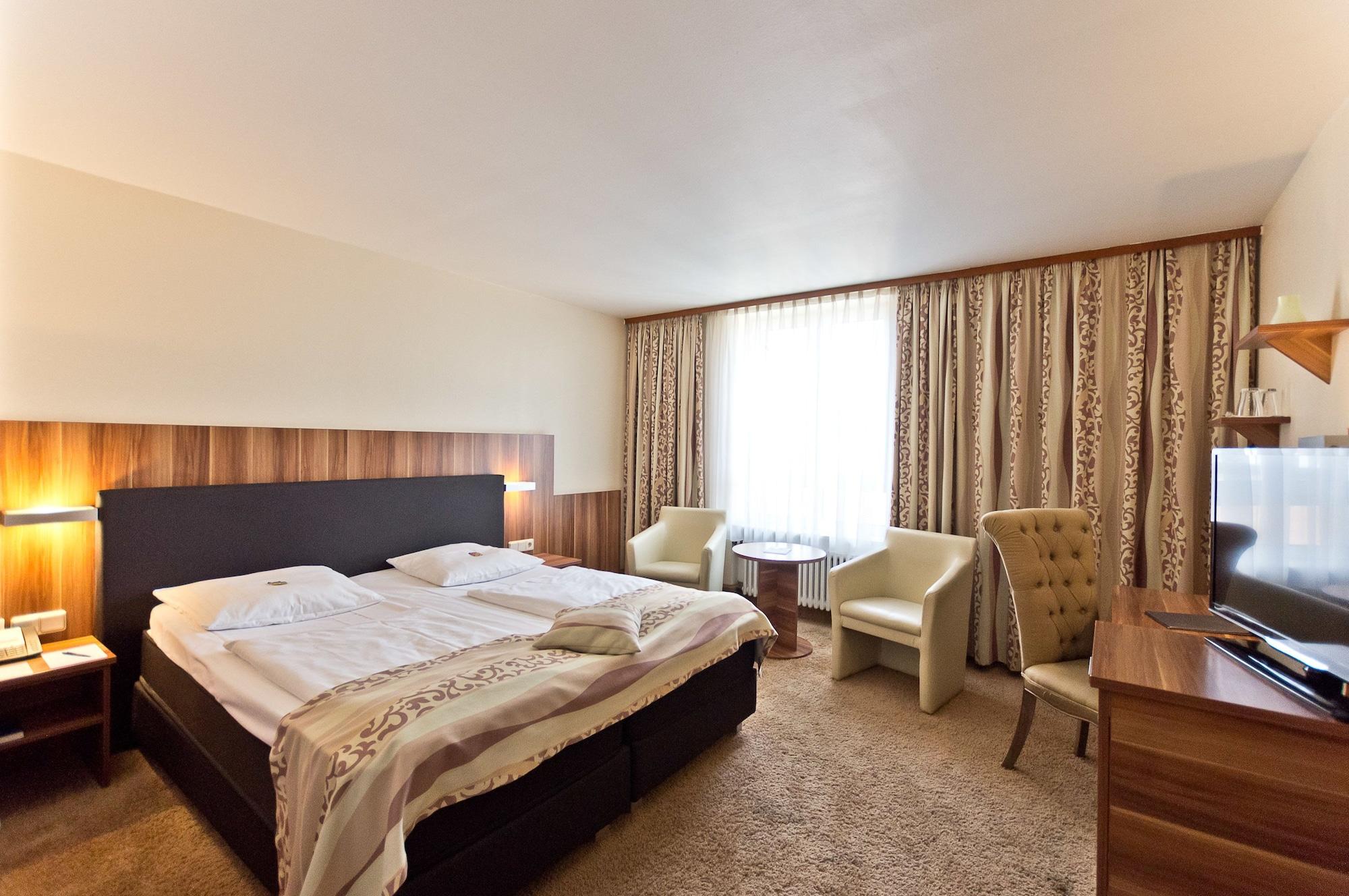 Hotel Astor Мюнхен Экстерьер фото