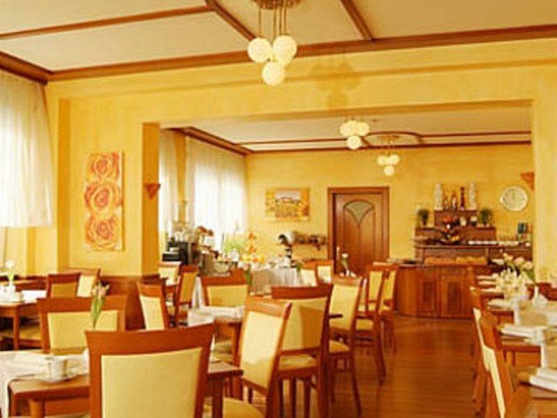 Hotel Astor Мюнхен Экстерьер фото